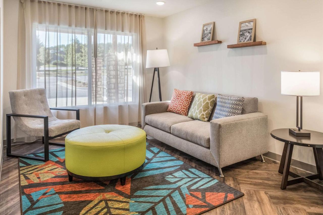 Woodspring Suites Greenville Haywood Mall Εξωτερικό φωτογραφία